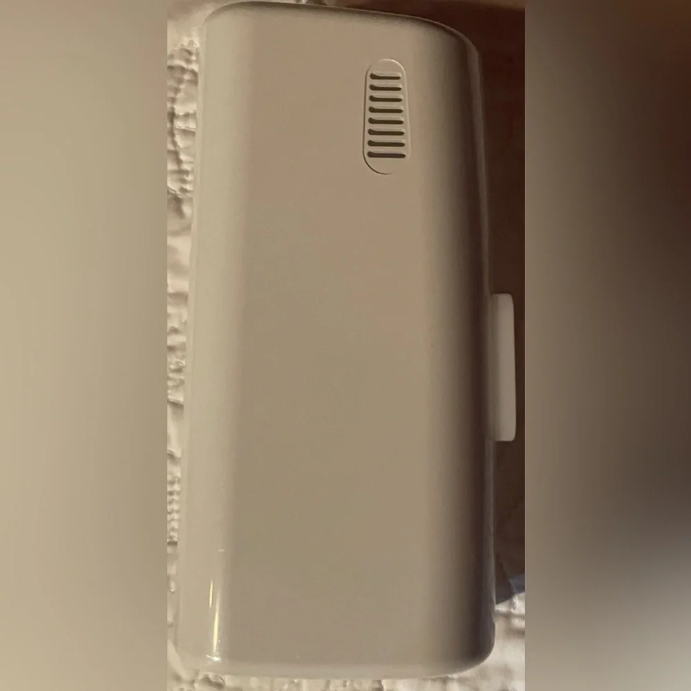 3/$15 TWO Philips Sonicare White Electric Toothbrush Travel Cases
